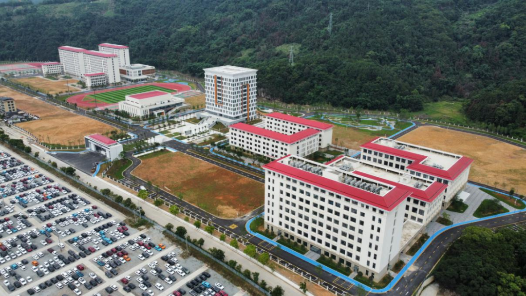 匠心筑民生！市博源国际公司下属企业金诚公司获评“较好代建单位”